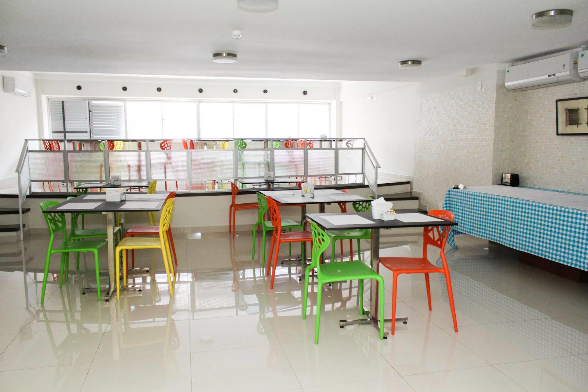 Oyo Ecosuites Hotel Манаус Екстериор снимка
